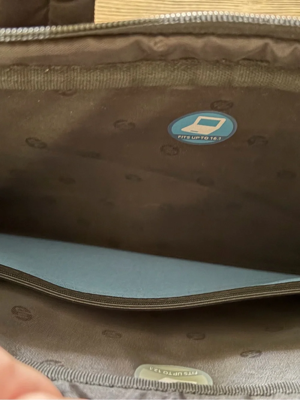 HP Black Laptop Messenger Bag with Shoulder Strap